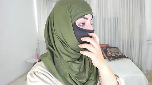 Uzra_hayed Adlı Modelin Canlı XXX Sohbeti
