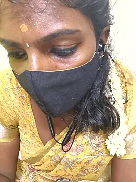 Honey_rosetamil 라이브 XXX 채팅
