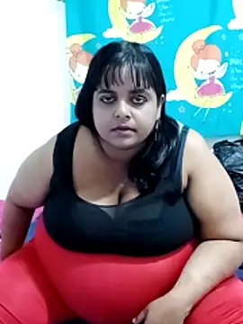 SusanaEshwar Adlı Modelin Canlı XXX Sohbeti