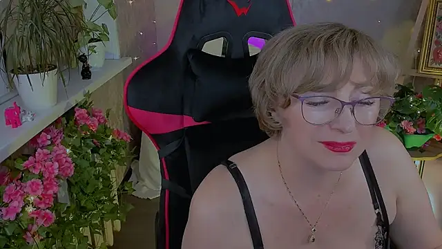 sugar_vivien Adlı Modelin Canlı XXX Sohbeti