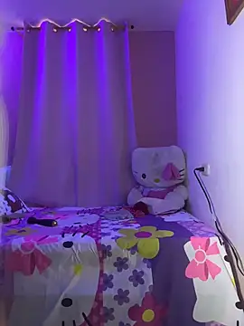 Melody_Spencer26 Adlı Modelin Canlı XXX Sohbeti