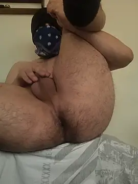 iloveanal1812: διαδικτυακό σόου στην κάμερα