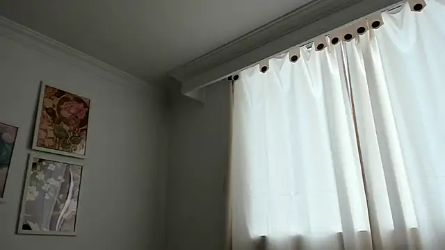 Онлайн чат XXX canelleGarces