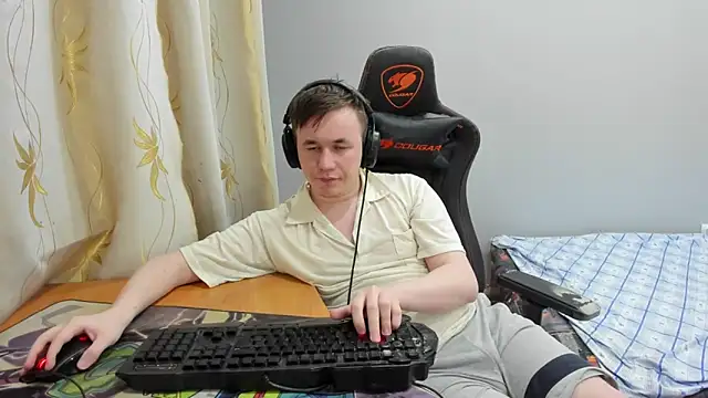 iliaskrislove's Webcam Show