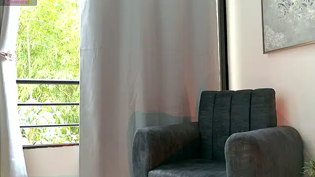 aramjones' Live XXX Chat