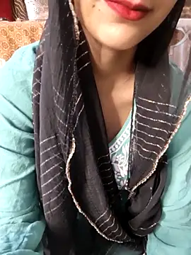 دردشة Indian-Aleena الجنسية المباشرة