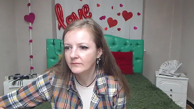 MeganPirs' Live XXX Chat