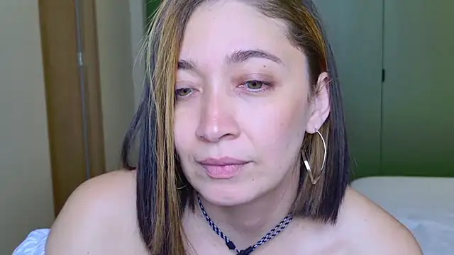 adarussell Live XXX Chat