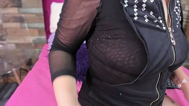 Anita-Vegga 网络视讯表演