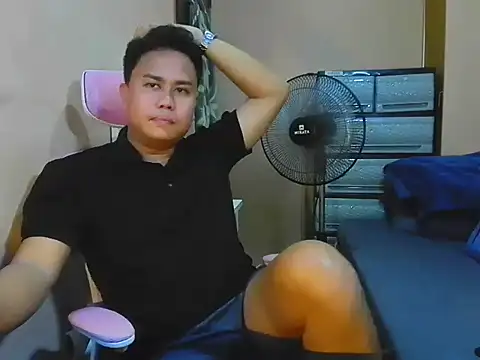 tipsy_butter Pertunjukan Webcam