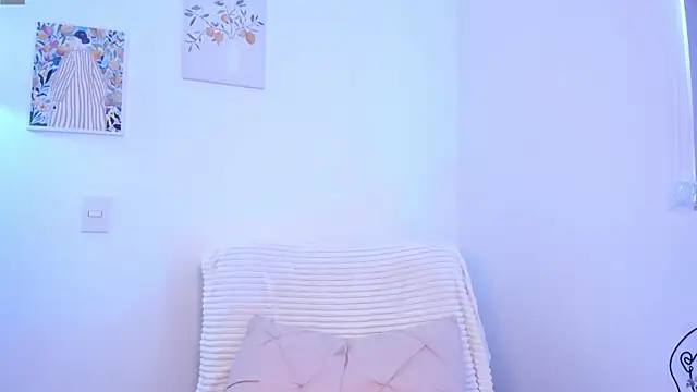 Chat XXX en directo de Skeeter_ss