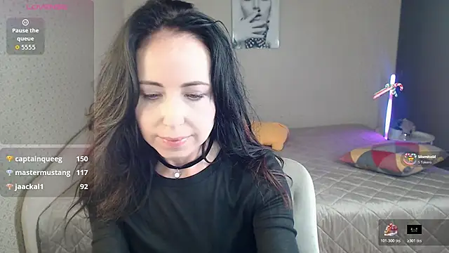 Chat +18 de beautiful_moon3 ao vivo