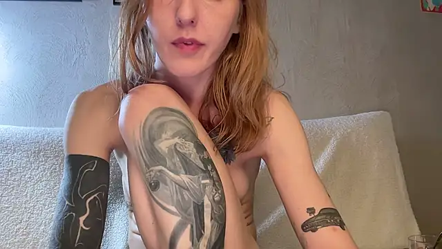 دردشة sweet_little_angel_ الجنسية المباشرة