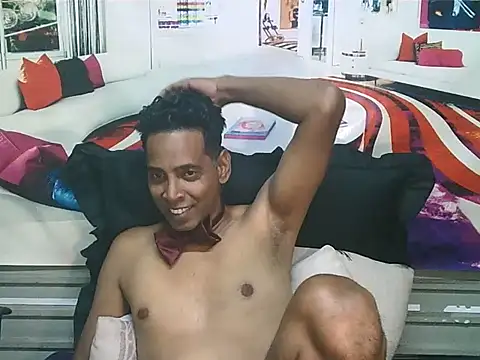 Czat XXX na żywo – IndianHunk01