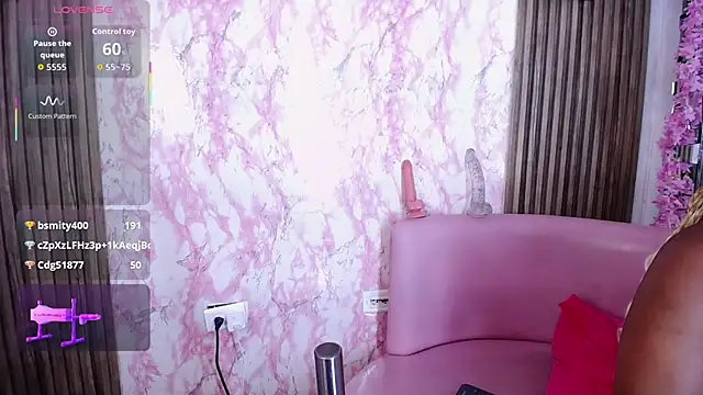 Luna_Cocoa_'s Webcam Show