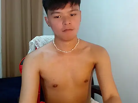 yourhotasiandoms 网络视讯表演