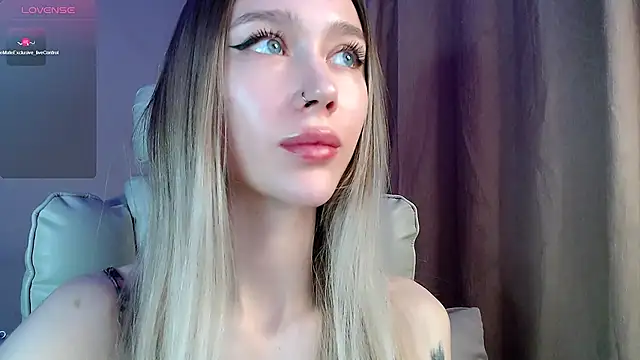 Des_ch Live XXX Chat