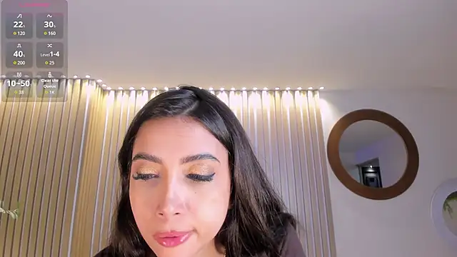 ValeriaVelvet 现场XXX聊天