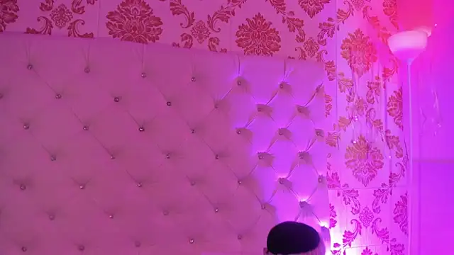 emaa_lambert 现场XXX聊天