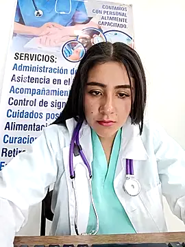Chat XXX ao vivo de CAROLINE__07