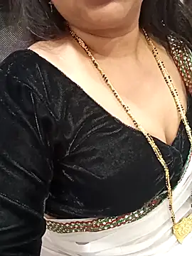 anamik03 লাইভ XXX চ্যাট