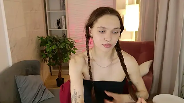 ChloeSunny's Live XXX Chat