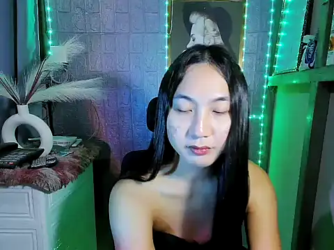 Nathalie_Smith19 Pertunjukan Webcam