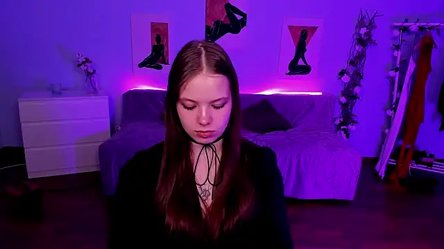 دردشة BetsyKiss الجنسية المباشرة