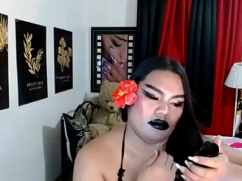 TSbrianaHugeCock Pertunjukan Webcam