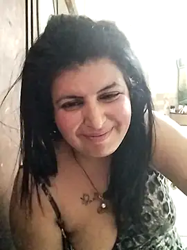 Jann_Riya333 Webcam-Show