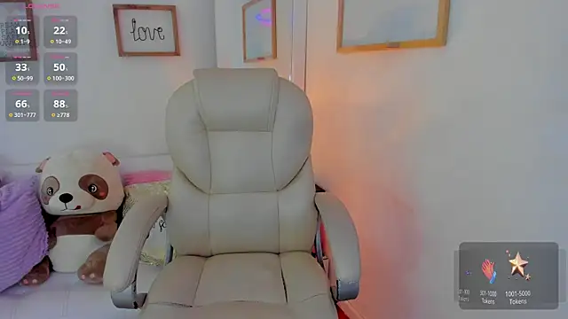 zobe_love Pertunjukan Webcam