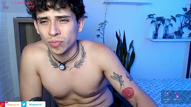 Živý XXX chat Magnuz_Col