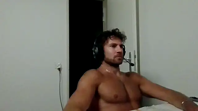 alpha-hunk Webcam-Show