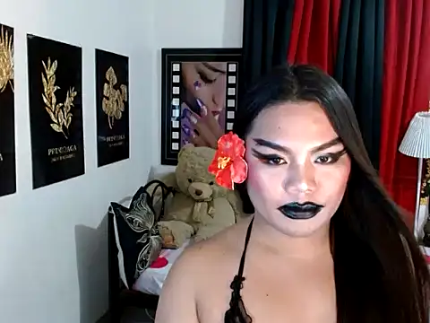 TSbrianaHugeCock Webcam-Show