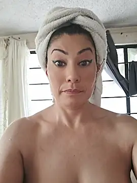 Chat XXX en directo de LaInsaciableIntensa