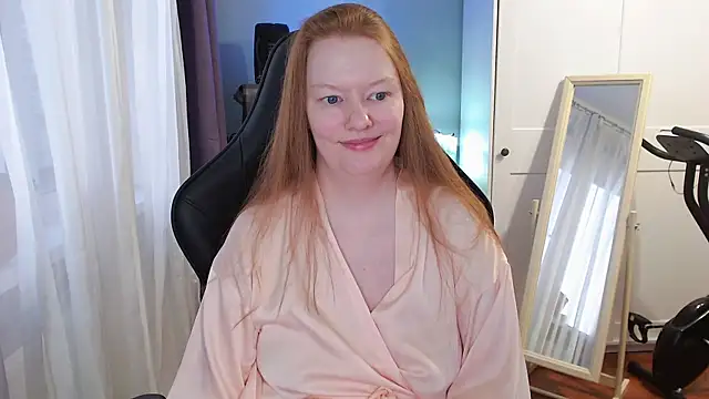 Lady_Inari élő XXX-chatje