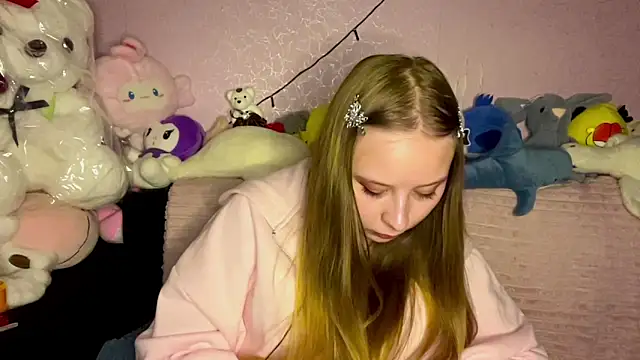 MertieVandusen's Live XXX Chat