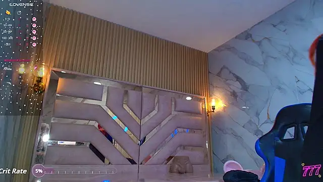 Moon_Red_r Webcam-Show