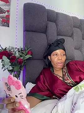 XXX chat uživo modela RainBougie