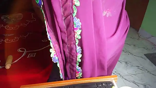 BengaliQueenStar 라이브 XXX 채팅