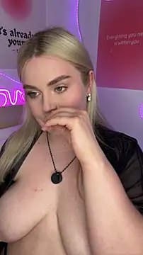 April_Vancee Chat XXX in diretta