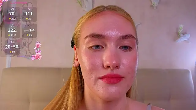 JenniferCamprelln Webbikameraesitys