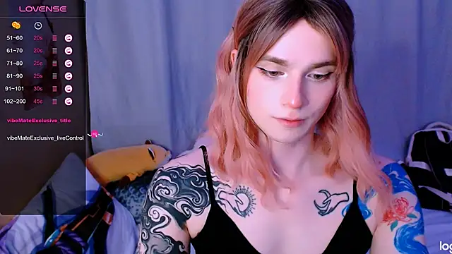 Pokazy przed kamerką – Alice_Hells