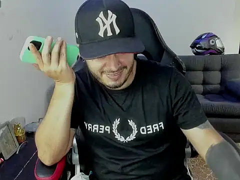 Вебкам-шоу ragnar_lothbrok777