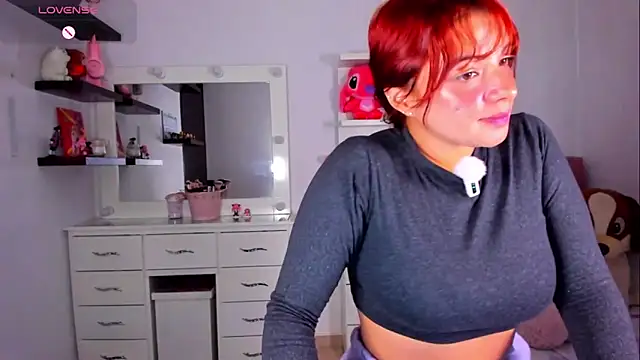 Webkamerová show Vannessa__Shy