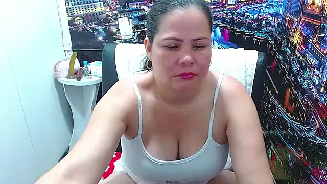 tila_nastyy Chat XXX in diretta