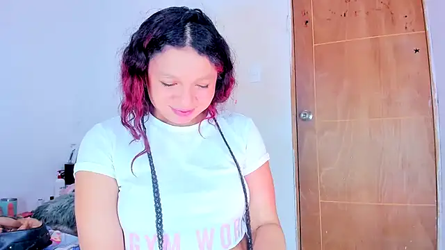 Emily_Coper18 Chat XXX live