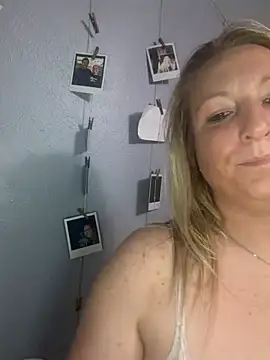 sweetkacibaby's Webcam Show