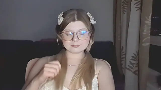Chat XXX ao vivo de YukiBlush