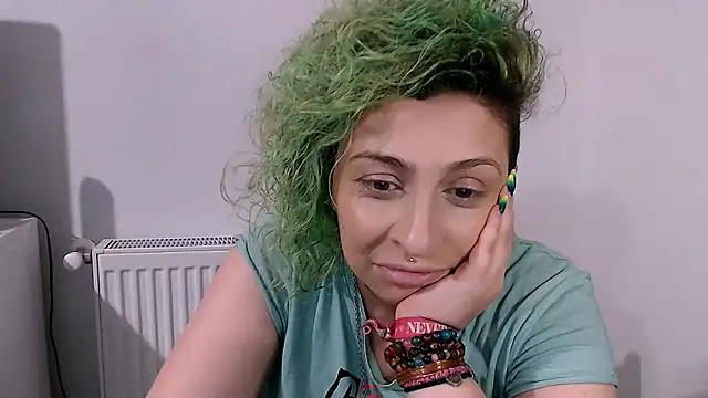 عرض كام AAARUNY
